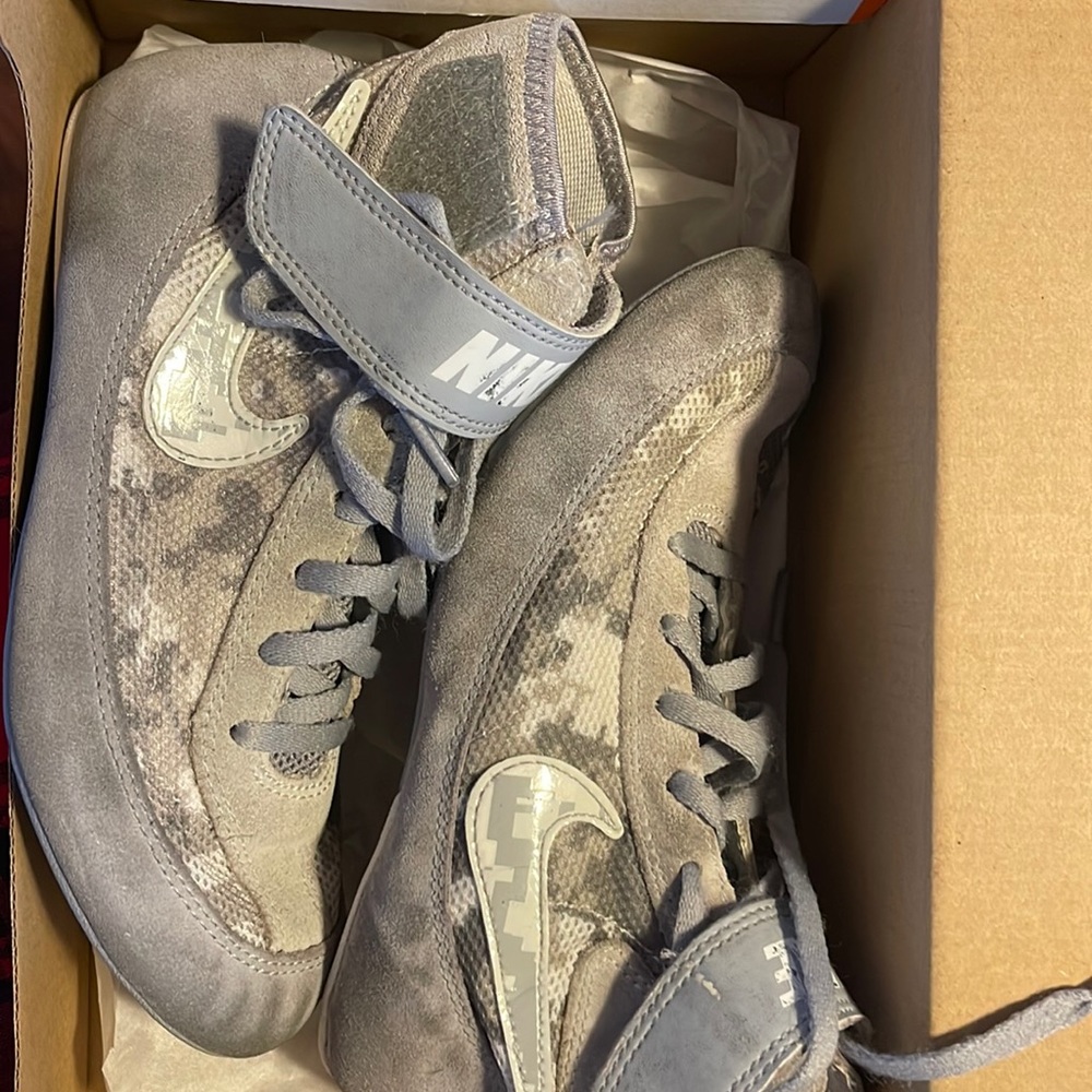 Boys Nike Wrestling shoes